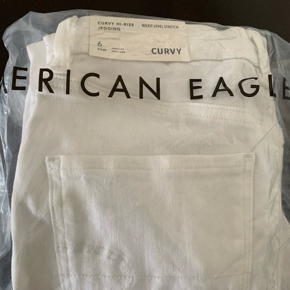 BNWT Sold Out White denim high waisted curvy stretch jeans - Picture 2 of 7